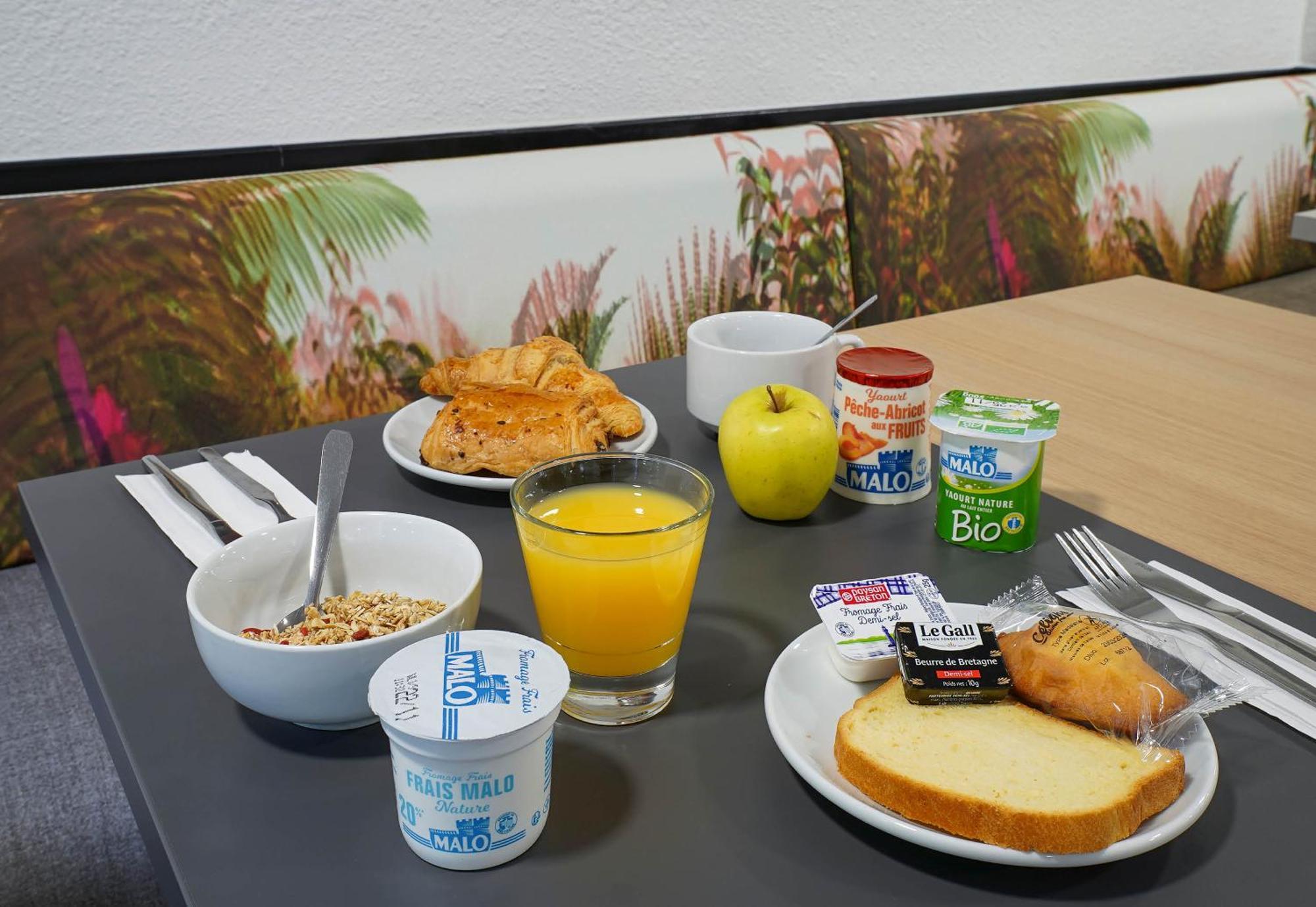 B&B Hotel Marseille Parc Chanot Dış mekan fotoğraf